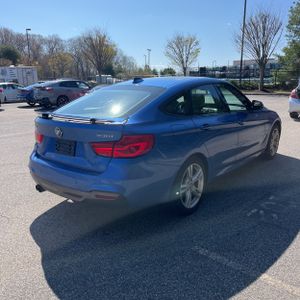 BMW 330I GRAN TURISMO XDRIVE - 8