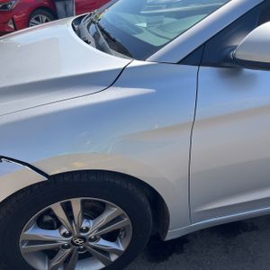 HYUNDAI ELANTRA SE - 2