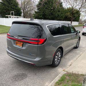 CHRYSLER PACIFICA HYBRID SELECT - 8