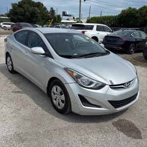 صورة مصغرة 12 لـ 2016 Hyundai ELANTRA SE