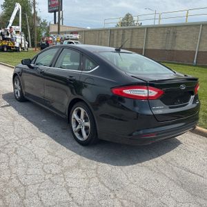 FORD FUSION SE - 5