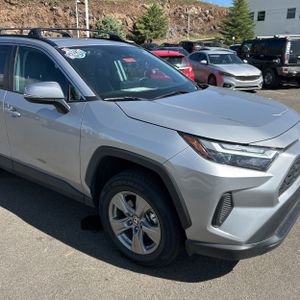 2024 Toyota RAV4 XLE — миниатюра 13