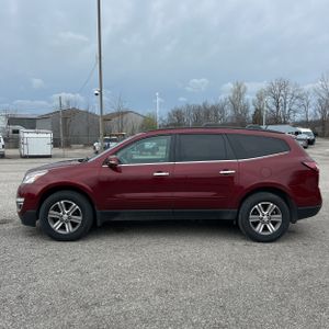 CHEVROLET TRAVERSE LT - 3