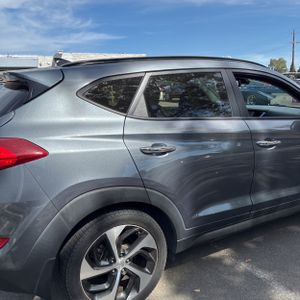 2016 Hyundai TUCSON LIMITED — фото 9