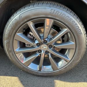 صورة 18 لـ 2026 Acura MDX SH-AWD W/A-SPEC