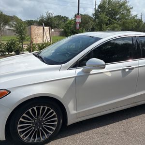 FORD FUSION SE - 2