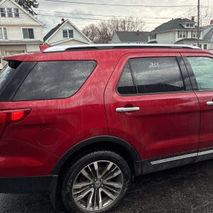 FORD EXPLORER PLATINUM - 9