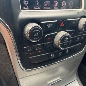 2015 JEEP GRAND CHEROKEE ALTITUDE — фото 63