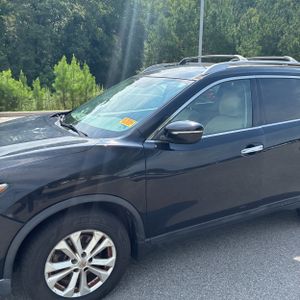 صورة 2 لـ 2014 Nissan ROGUE SV