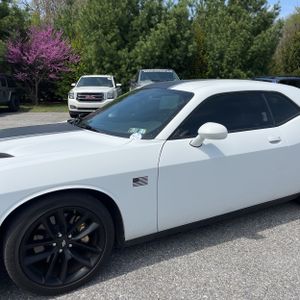 DODGE CHALLENGER R/T SCAT PACK - 2
