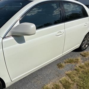 2005 Toyota AVALON TOURING 照片 50
