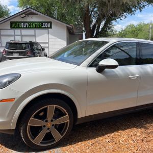 PORSCHE CAYENNE BASE - 2