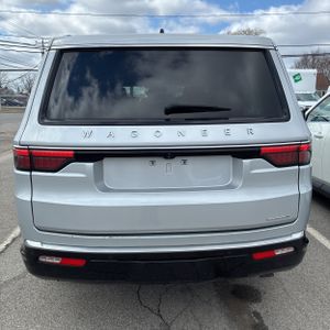 JEEP WAGONEER SERIES II - 7