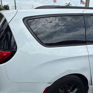 صورة مصغرة 59 لـ 2022 Chrysler PACIFICA TOURING L