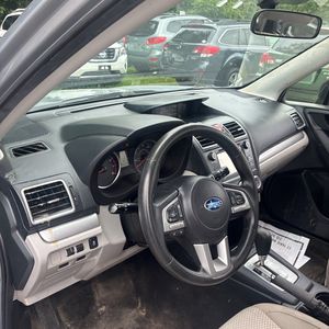 2017 Subaru FORESTER 2.5I 缩略图 36