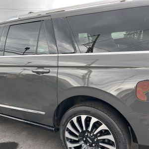 LINCOLN NAVIGATOR L BLACK LABEL - 6