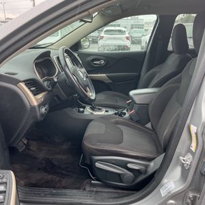 2017 JEEP CHEROKEE LATITUDE 缩略图 32