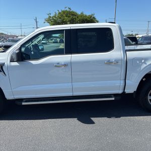FORD F-150 XLT - 4