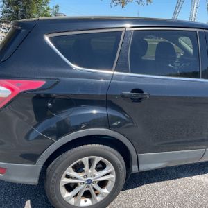 FORD ESCAPE SE - 9
