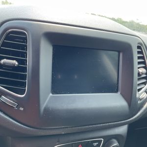 صورة مصغرة 68 لـ 2019 JEEP COMPASS LATITUDE