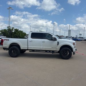 FORD F-250 SUPER DUTY LARIAT - 10