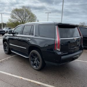 CADILLAC ESCALADE LUXURY - 4