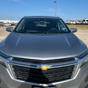 صورة 15 لـ 2023 Chevrolet EQUINOX LT