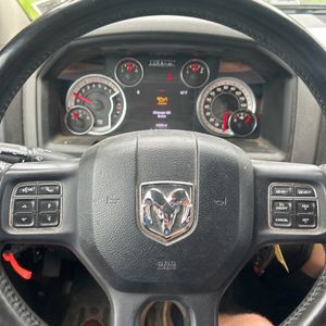 2017 RAM 1500 BIG HORN thumbnail 39