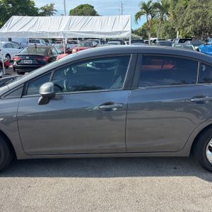 2013 Honda CIVIC LX 照片 4