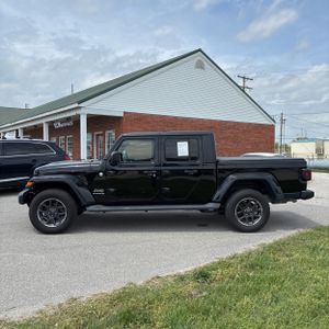 JEEP GLADIATOR OVERLAND - 3