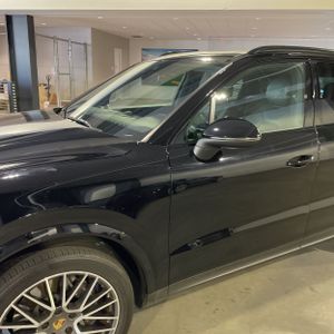 PORSCHE CAYENNE - 2