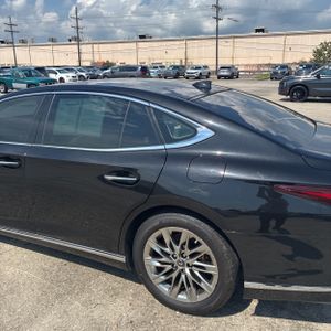 2019 Lexus LS 500 BASE photo 6