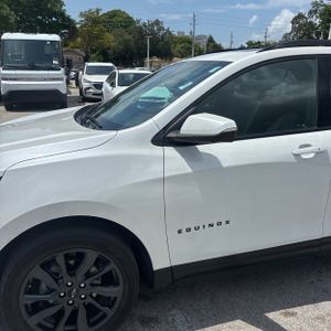2022 Chevrolet EQUINOX RS 照片 2