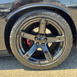 2013 Dodge CHALLENGER R/T — миниатюра 18