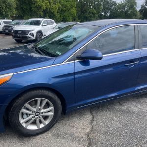 HYUNDAI SONATA SE - 2