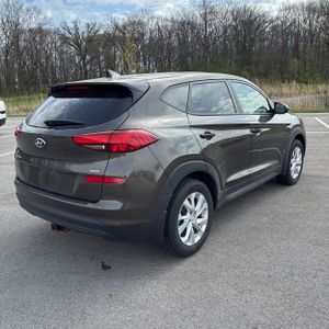 HYUNDAI TUCSON SE - 8