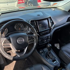 صورة مصغرة 37 لـ 2019 JEEP CHEROKEE LIMITED