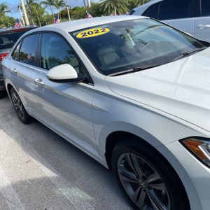 صورة مصغرة 13 لـ 2022 Volkswagen JETTA SE