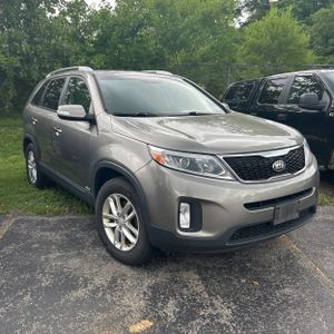 صورة 9 لـ 2014 KIA SORENTO LX