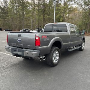 FORD F-350 SUPER DUTY LARIAT - 8
