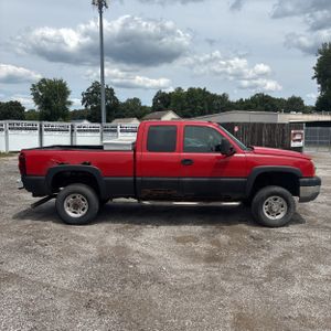 صورة 10 لـ 2003 Chevrolet SILVERADO 2500 LS