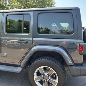 صورة 6 لـ 2020 JEEP WRANGLER UNLIMITED SAHARA