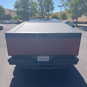 TESLA CYBERTRUCK BASE - 7