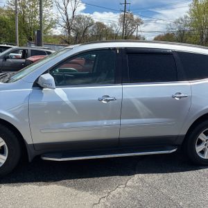 CHEVROLET TRAVERSE LT - 4