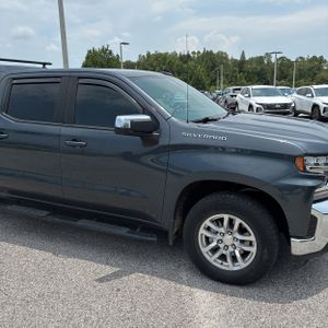 2021 Chevrolet SILVERADO 1500 LT thumbnail 13