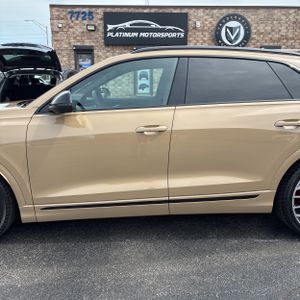 AUDI SQ8 PREMIUM PLUS 4.0 TFSI QUATTRO - 4