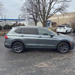 VOLKSWAGEN TIGUAN SE 4MOTION - 10