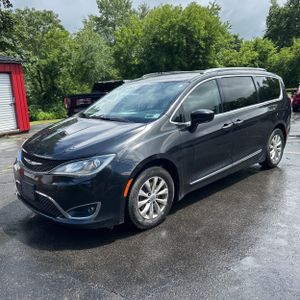 2018 Chrysler PACIFICA TOURING L — фото 1