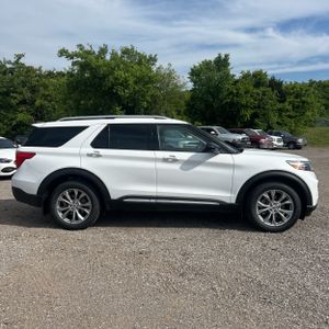 FORD EXPLORER LIMITED - 10