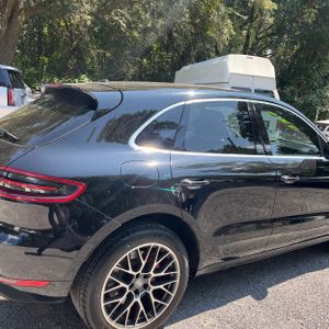2017 Porsche MACAN TURBO 照片 9